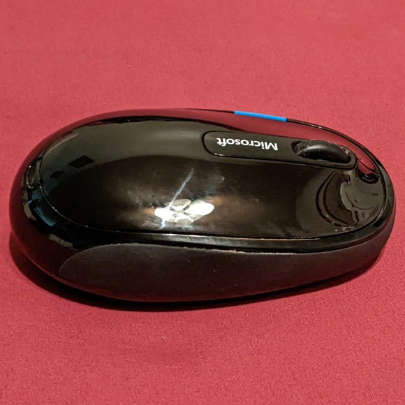 Microsoft Sculpt Comfort Wireless Bluetooth Optical Mouse*** - Picture 2 of 5